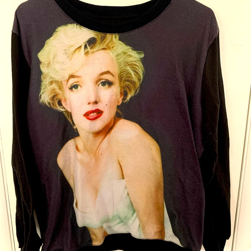 Monroe sweater